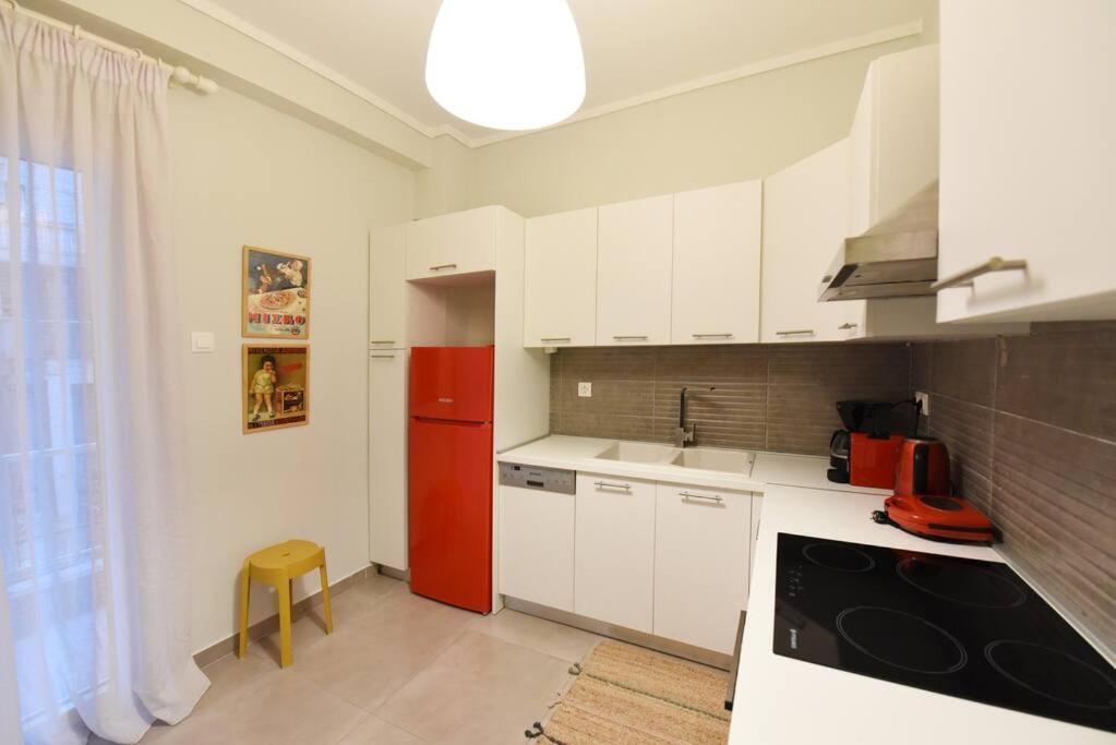شقة The Muse, Colorful Cozy Flat On Mitropoleos Downtown سالونيك المظهر الخارجي الصورة